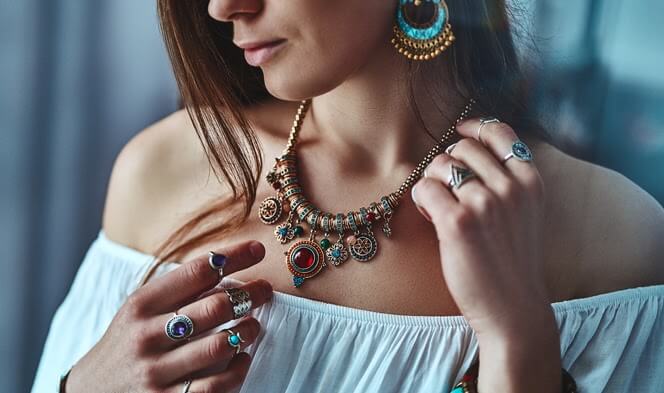 How to Start an Artificial Jewelry Business in 2026